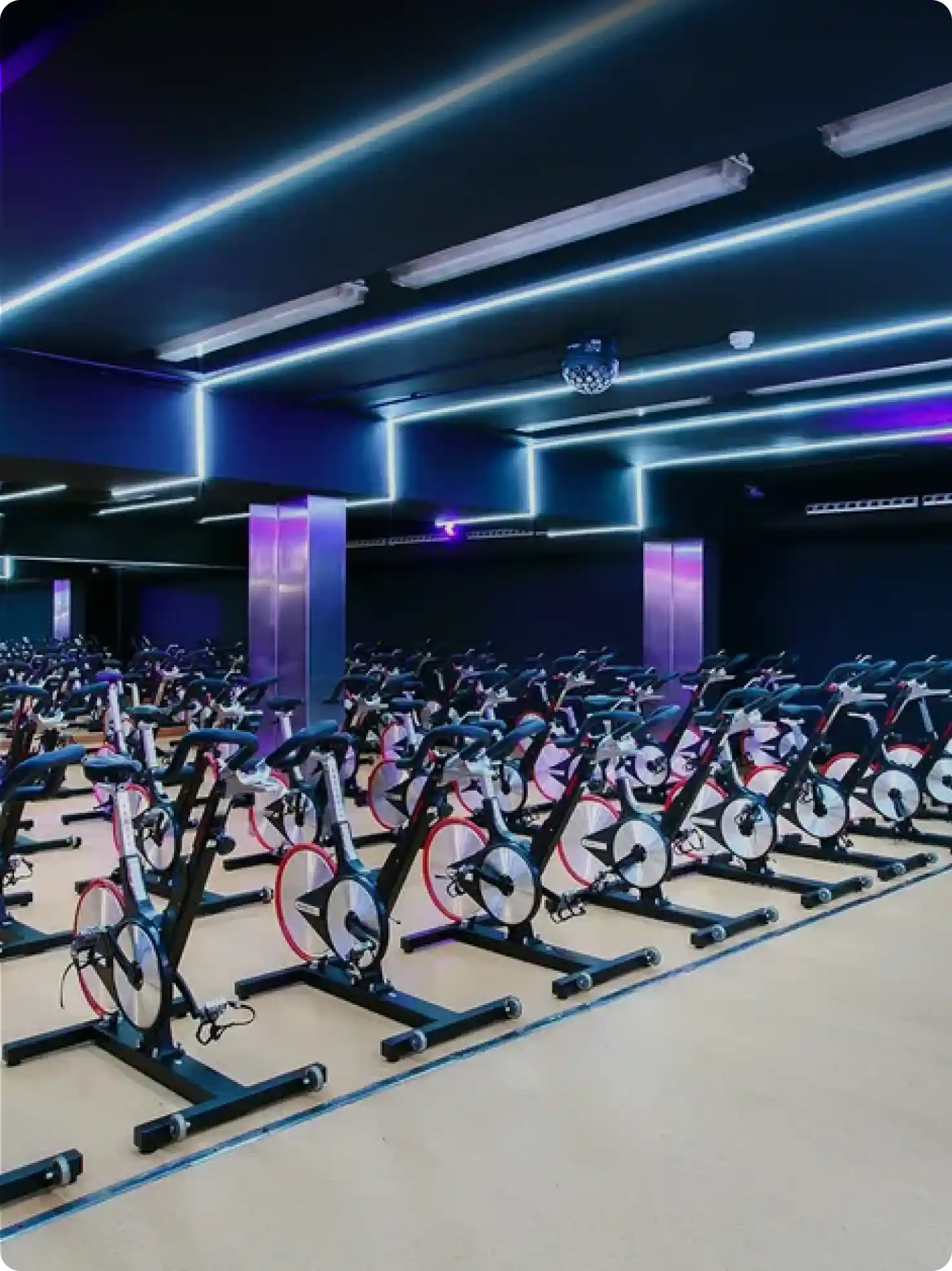 Máquina SMOOGO instalada en gimnasio DiR